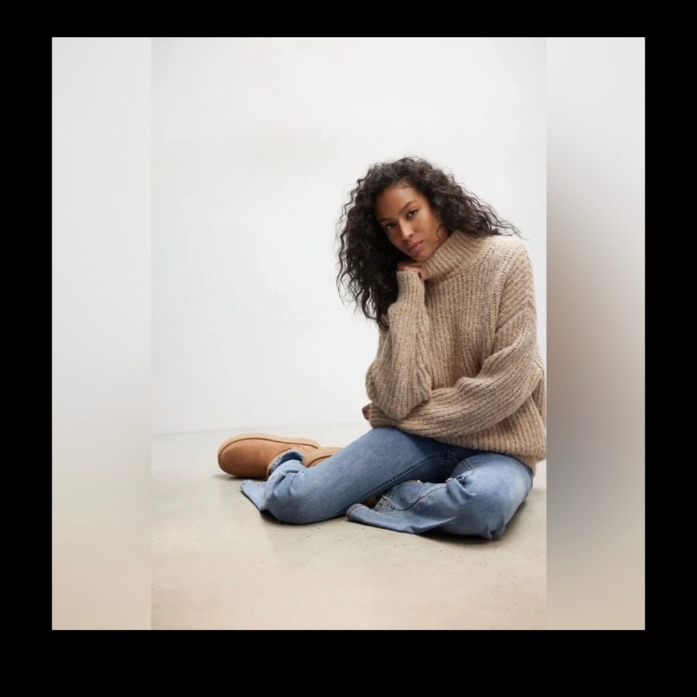 NWT Dynamite Pull Oversized Knit Sweater